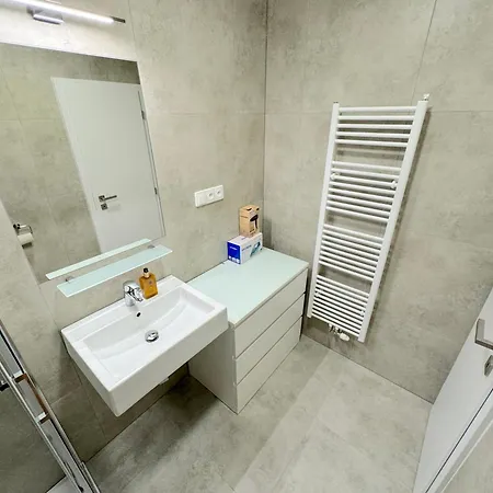 Apartament Krasny - 1 V Blizkosti Centra